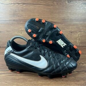 Nike Tiempo Legend IV Black Leather Soccer Cleats Men’s Size 7.5